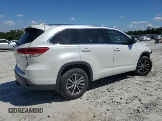 2017 Toyota Highlander XLE with VIN 5TDKZRFH3HS521741, listed as a Copart auction lot 55981365 with 91,680 mi miles and Salvage title. Bid and sale history available at DreamBid. Image 3.