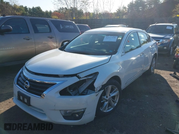 2015 Nissan Altima S with VIN 1N4AL3AP4FC159030, listed as a IAAI auction lot 42117530 with 124,237 mi miles and . Bid and sale history available at DreamBid. Image 2.