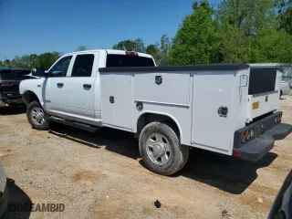 2022 Ram 2500 Tradesman with VIN 3C6UR5HJ4NG398616, listed as a Copart auction lot 52015535 with 61,189 mi miles and Salvage Title. Bid and sale history available at carsss.com. Image 2.
