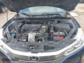 2017 Honda Accord Sedan Sport with VIN 1HGCR2F50HA170111, listed as a IAAI auction lot 41493967 with 276,074 mi miles. Bid and sale history available at carsss.com. Image 10.