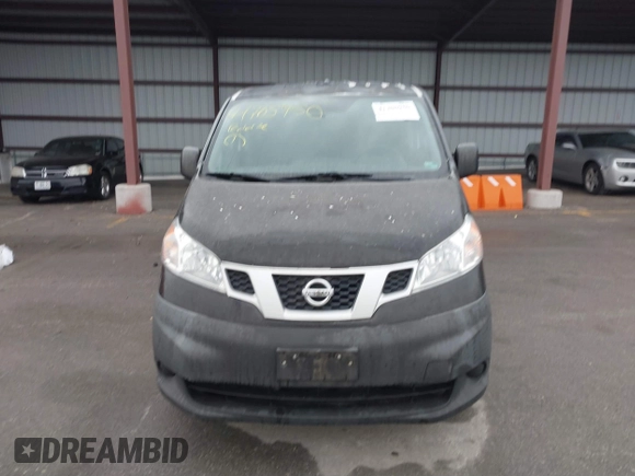 2015 Nissan NV200 S z VIN 3N6CM0KN6FK714403, wystawiony jako IAAI lot #41705950 z przebiegiem 84 384 mil mil oraz . Historia ofert i sprzedaży dostępna na DreamBid. Obrazek 12.