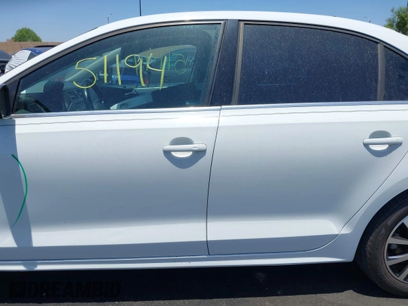 2017 Volkswagen Jetta SE with VIN 3VWDB7AJ9HM398293, listed as a IAAI auction lot 42551194 with 63,100 mi miles and . Bid and sale history available at DreamBid. Image 15.