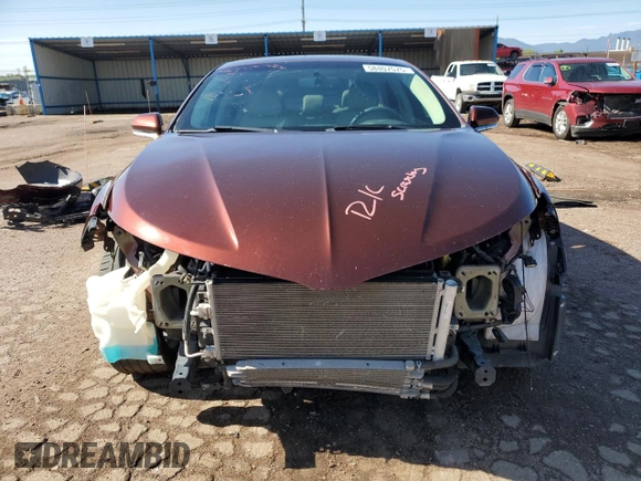 2015 Lincoln MKZ Hybrid with VIN 3LN6L2LUXFR619608, listed as a Copart auction lot 58407575 with 45,710 mi miles and Salvage title. Bid and sale history available at DreamBid. Image 5.