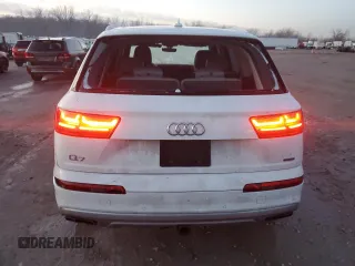 2019 Audi Q7 Prestige z VIN WA1VAAF71KD030692, wystawiony jako Copart lot #84958034 z przebiegiem 90 821 mil mil oraz Szkoda całkowita • Salvage title. Historia ofert i sprzedaży dostępna na DreamBid. Obrazek 6.