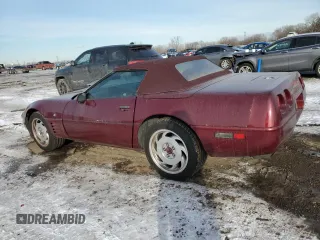 1993 Chevrolet Corvette z VIN 1G1YY33P8P5117336, wystawiony jako Copart lot #45344195 z przebiegiem 76 741 mil mil oraz Szkoda całkowita • Salvage title. Historia ofert i sprzedaży dostępna na DreamBid. Obrazek 2.