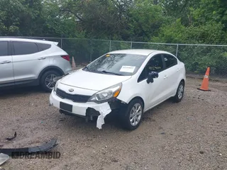 2017 Kia Rio LX z VIN KNADM4A35H6117584, wystawiony jako IAAI lot #42244051 z przebiegiem 123 378 mil mil oraz . Historia ofert i sprzedaży dostępna na DreamBid. Obrazek 20.