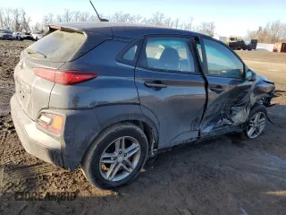 2020 Hyundai Kona SE with VIN KM8K12AA1LU522962, listed as a Copart auction lot 42563705 with 133,920 mi miles and Salvage Title. Bid and sale history available at carsss.com. Image 3.