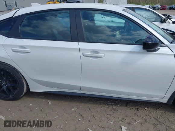 2023 Honda Civic Sport with VIN 19XFL2H80PE010813, listed as a IAAI auction lot 41999917 with 20,734 mi miles and . Bid and sale history available at DreamBid. Image 13.