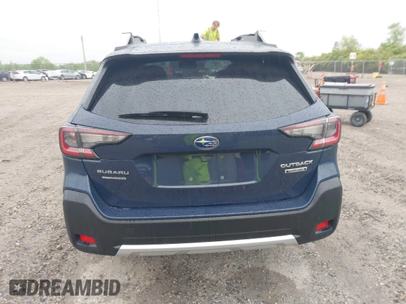 2024 Subaru Outback Touring with VIN 4S4BTAPC8R3102174, listed as a IAAI auction lot 42241698 with 15,427 mi miles and . Bid and sale history available at DreamBid. Image 17.