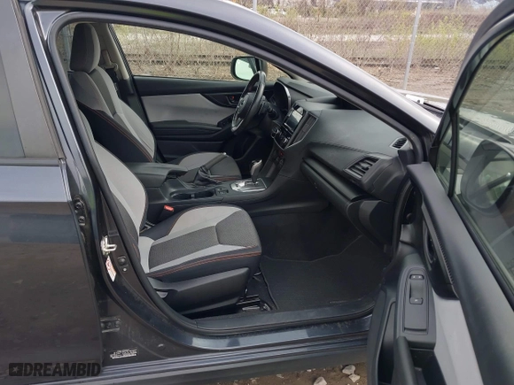 2018 Subaru Crosstrek Premium with VIN JF2GTABC3JH257449, listed as a IAAI auction lot 41999467 with 104,481 mi miles. Bid and sale history available at carsss.com. Image 5.