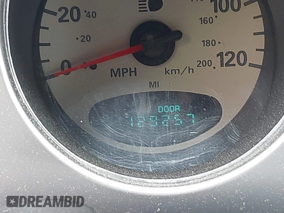 2005 Chrysler PT Cruiser Touring with VIN 3C3EY55E25T307023, listed as a IAAI auction lot 41921262 with 129,257 mi miles and . Bid and sale history available at DreamBid. Image 15.