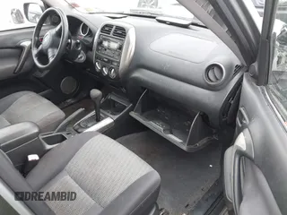 2005 Toyota RAV4 with VIN JTEHD20V350054927, listed as a IAAI auction lot 41913257 with 216,442 mi miles. Bid and sale history available at carsss.com. Image 5.