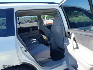 2009 Toyota Highlander with VIN JTEDS41A292079680, listed as a IAAI auction lot 41777446 with 139,260 mi miles. Bid and sale history available at carsss.com. Image 8.