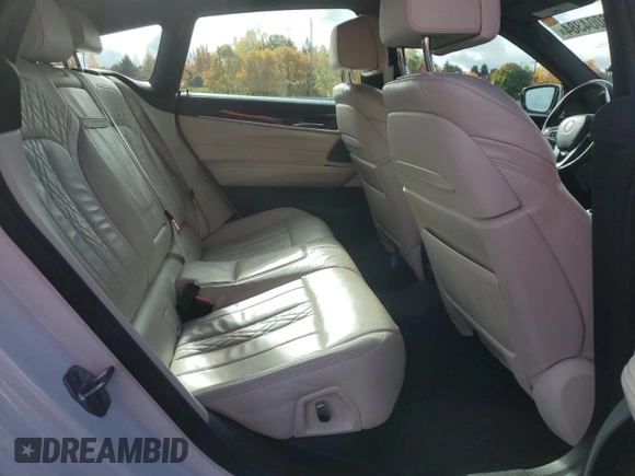 2019 BMW 6 Series 640i xDrive with VIN WBAJV6C52KBK08045, listed as a Copart auction lot 76004384 with 56,730 mi miles and Salvage Title. Bid and sale history available at carsss.com. Image 10.