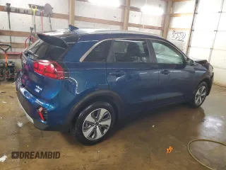 2022 Kia Niro LX with VIN KNDCB3LC2N5510049, listed as a Copart auction lot 85167764 with 44,863 mi miles and Salvage Title. Bid and sale history available at carsss.com. Image 3.