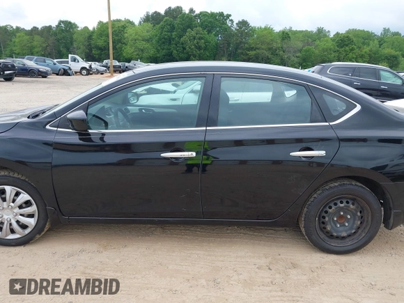 2017 Nissan Sentra SV z VIN 3N1AB7AP2HY253098, wystawiony jako IAAI lot #42122868 z przebiegiem 92 271 mil mil oraz . Historia ofert i sprzedaży dostępna na DreamBid. Obrazek 14.
