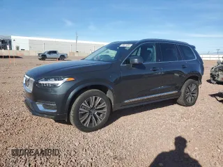 2021 Volvo XC90 Inscription Expression with VIN YV4BR00K1M1741738, listed as a Copart auction lot 39873384 with 29,359 mi miles. Bid and sale history available at carsss.com. Image 1.