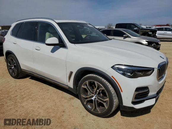 2022 BMW X5 sDrive40i with VIN 5UXCR4C0XN9K57058, listed as a Copart auction lot 46687245 with 9,347 mi miles and Salvage Title. Bid and sale history available at carsss.com. Image 4.