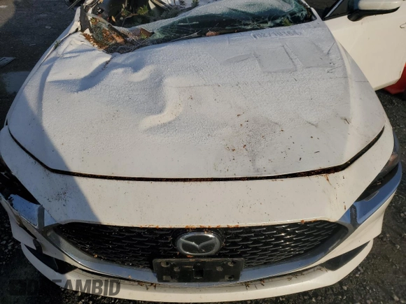2019 Mazda 3 Preferred with VIN 3MZBPADL4KM105684, listed as a Copart auction lot 82710164 with Not Provided miles and Salvage Title. Bid and sale history available at DreamBid. Image 11.