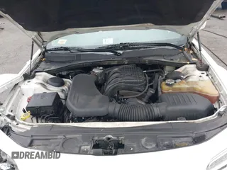 2014 Chrysler 300 with VIN 2C3CCAAG5EH128036, listed as a IAAI auction lot 41988327 with 153,809 mi miles. Bid and sale history available at carsss.com. Image 10.