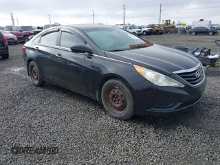 2013 Hyundai Sonata GLS with VIN 5NPEB4AC3DH784747, listed as a IAAI auction lot 41636642 with 135,338 mi miles and . Bid and sale history available at carsss.com. Image 1.