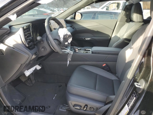 2025 Lexus RX with VIN 2T2BBMCA7SC066001, listed as a Copart auction lot 46140925 with 3,946 mi miles and Salvage Title. Bid and sale history available at carsss.com. Image 7.