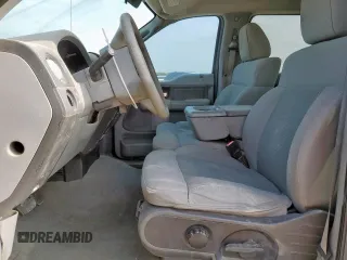 2008 Ford F-150 XL с VIN 1FTRW12W48FB19756, выставлен на аукционе Copart как лот 57286395 с пробегом 206 560 миль миль и Списание • Salvage title. История ставок и продаж доступна на DreamBid. Изображение 7.
