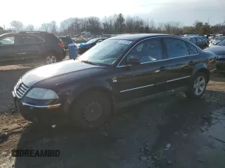 2004 Volkswagen Passat GLX z VIN WVWRH63BX4P143681, wystawiony jako Copart lot #86345314 z przebiegiem 186 634 mil mil oraz Szkoda całkowita • Salvage title. Historia ofert i sprzedaży dostępna na DreamBid. Obrazek 1.