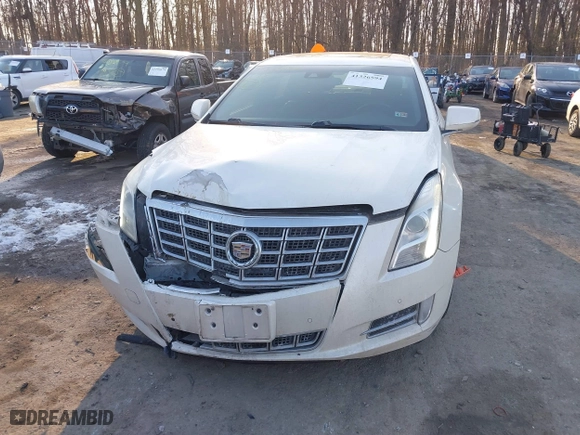 2015 Cadillac XTS Luxury with VIN 2G61N5S37F9182517, listed as a IAAI auction lot 41326594 with 175,663 mi miles. Bid and sale history available at carsss.com. Image 12.