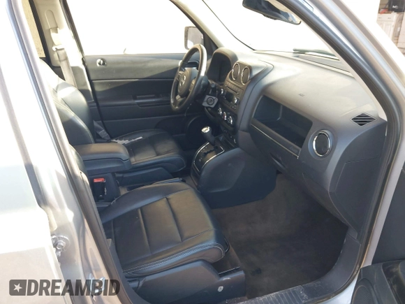 2017 Jeep Patriot High Altitude with VIN 1C4NJPFA7HD209381, listed as a IAAI auction lot 40698449 with 110,379 mi miles and . Bid and sale history available at carsss.com. Image 5.