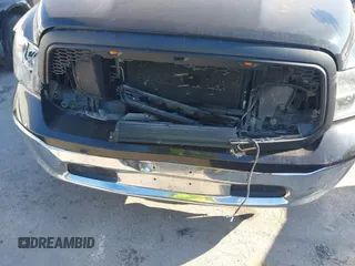 2013 Ram 1500 SLT z VIN 1C6RR7GP3DS553171, wystawiony jako IAAI lot #41295214 z przebiegiem 207 390 mil mil oraz . Historia ofert i sprzedaży dostępna na DreamBid. Obrazek 6.