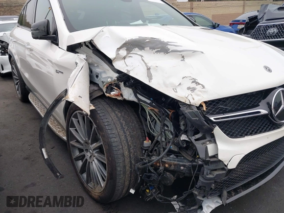2019 Mercedes-Benz GLE 43 AMG with VIN 4JGED6EB5KA151772, listed as a IAAI auction lot 42168396 with 43,678 mi miles and . Bid and sale history available at DreamBid. Image 12.