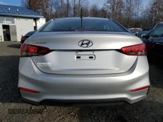 2019 Hyundai Accent SE with VIN 3KPC24A32KE077681, listed as a Copart auction lot 80588843 with 74,222 mi miles. Bid and sale history available at carsss.com. Image 6.