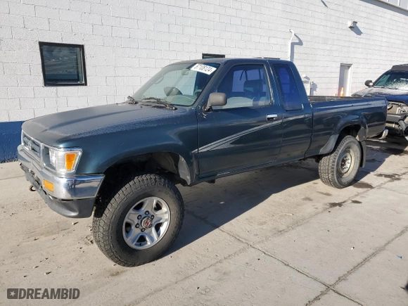 1994 Toyota 4WD Pickups DX with VIN 4TAVN13DXRZ269946, listed as a Copart auction lot 87108124 with 230,881 mi miles and Clean Title. Bid and sale history available at carsss.com. Image 1.