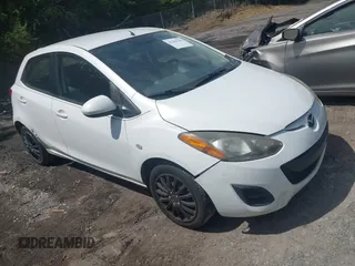 2012 Mazda 2 Sport with VIN JM1DE1KY6C0150369, listed as a IAAI auction lot 42284706 with 205,845 mi miles and . Bid and sale history available at DreamBid. Image 1.