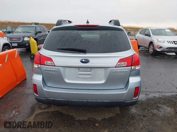 2014 Subaru Outback Premium with VIN 4S4BRBCC9E3303716, listed as a IAAI auction lot 40898764 with 191,324 mi miles and . Bid and sale history available at DreamBid. Image 16.