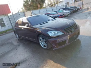2007 Mercedes-Benz S-Class 5.5L V8 with VIN WDDNG71X17A079601, listed as a IAAI auction lot 41631588 with 1 mi miles. Bid and sale history available at carsss.com. Image 1.