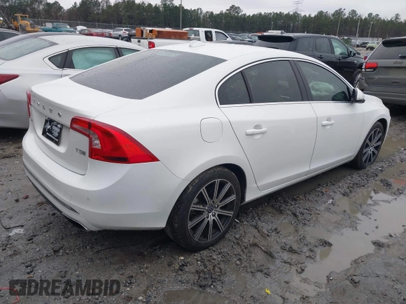 2017 Volvo S60 Inscription with VIN LYV402HKXHB148240, listed as a IAAI auction lot 41618292 with 77,870 mi miles. Bid and sale history available at carsss.com. Image 4.