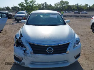 2014 Nissan Altima S with VIN 1N4AL3AP9EC187369, listed as a IAAI auction lot 42101760 with 173,899 mi miles and . Bid and sale history available at DreamBid. Image 12.