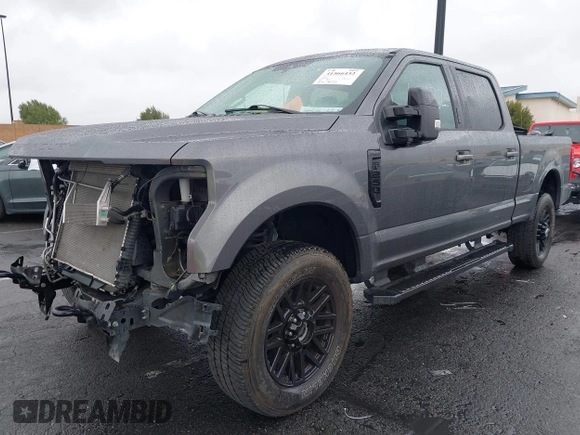 2022 Ford F-250 XL z VIN 1FT7W2B62NEE57641, wystawiony jako IAAI lot #41566432 z przebiegiem 24 872 mil mil oraz . Historia ofert i sprzedaży dostępna na DreamBid. Obrazek 19.