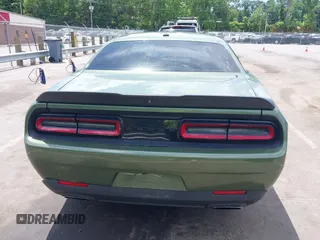 2020 Dodge Challenger R/T z VIN 2C3CDZBT0LH118907, wystawiony jako IAAI lot #42326228 z przebiegiem 92 235 mil mil oraz . Historia ofert i sprzedaży dostępna na DreamBid. Obrazek 16.