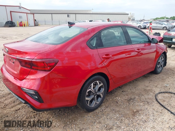 2019 Kia Forte LXS z VIN 3KPF24AD2KE072499, wystawiony jako IAAI lot #42172434 z przebiegiem 111 881 mil mil oraz . Historia ofert i sprzedaży dostępna na DreamBid. Obrazek 4.