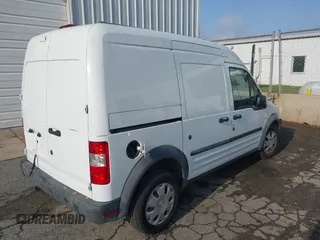 2013 Ford Transit Connect XL с VIN NM0LS7AN1DT156902, выставлен на аукционе IAAI как лот 42389656 с пробегом 128 277 миль миль и . История ставок и продаж доступна на DreamBid. Изображение 4.