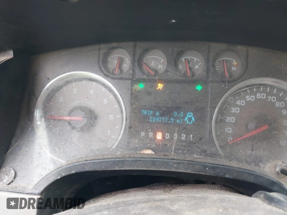 2009 Ford F-150 XL с VIN 1FTPW14V89KC93639, выставлен на аукционе IAAI как лот 40553337 с пробегом 229 717 миль миль и . История ставок и продаж доступна на DreamBid. Изображение 15.