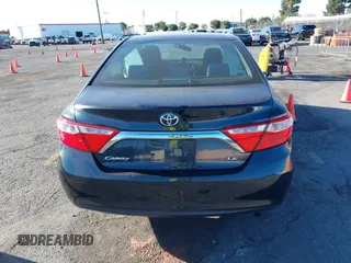 2015 Toyota Camry XLE with VIN 4T4BF1FK4FR512658, listed as a IAAI auction lot 41419793 with 91,741 mi miles. Bid and sale history available at carsss.com. Image 16.