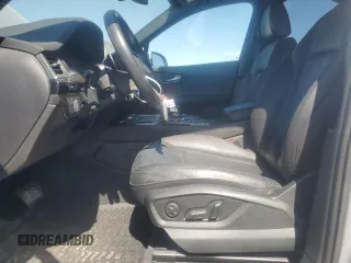 2019 Audi Q7 Premium с VIN WA1AAAF71KD031811, выставлен на аукционе Copart как лот 62885825 с пробегом 55 718 миль миль и Списание • Salvage title. История ставок и продаж доступна на DreamBid. Изображение 7.
