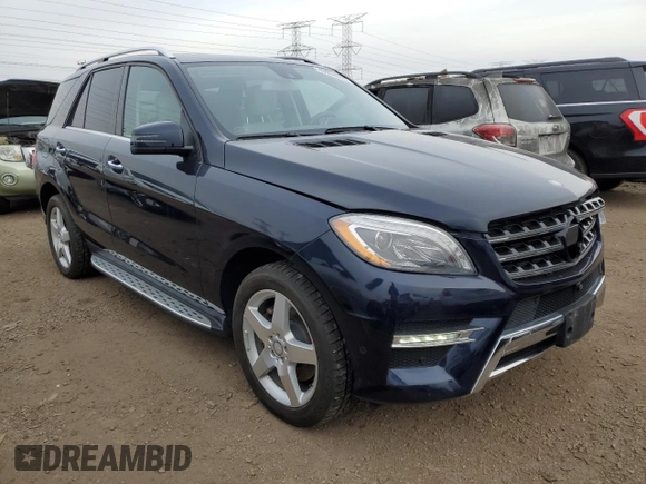 2015 Mercedes-Benz M 400 with VIN 4JGDA5GB3FA514815, listed as a Copart auction lot 43934035 with 90,250 mi miles and Salvage Title. Bid and sale history available at DreamBid. Image 4.