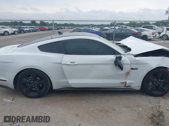 2022 Ford Mustang GT with VIN 1FA6P8CF2N5123125, listed as a IAAI auction lot 42407318 with 47,170 mi miles and . Bid and sale history available at DreamBid. Image 13.
