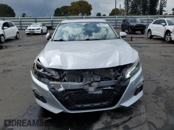 2019 Nissan Altima 2.5 SL with VIN 1N4BL4EV6KC184332, listed as a Copart auction lot 46056705 with 70,179 mi miles and Non Repairable. Bid and sale history available at carsss.com. Image 5.