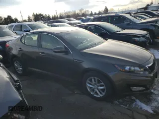 2010 BMW 3 Series 335i xDrive with VIN WBAPL3C5XAA407959, listed as a Copart auction lot 86538064 with 114,194 mi miles and Salvage title. Bid and sale history available at DreamBid. Image 4.